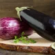 Aubergine