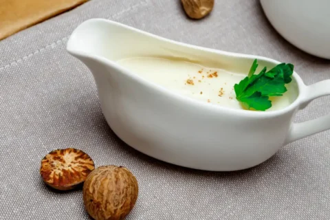 Sauce béchamel inratable